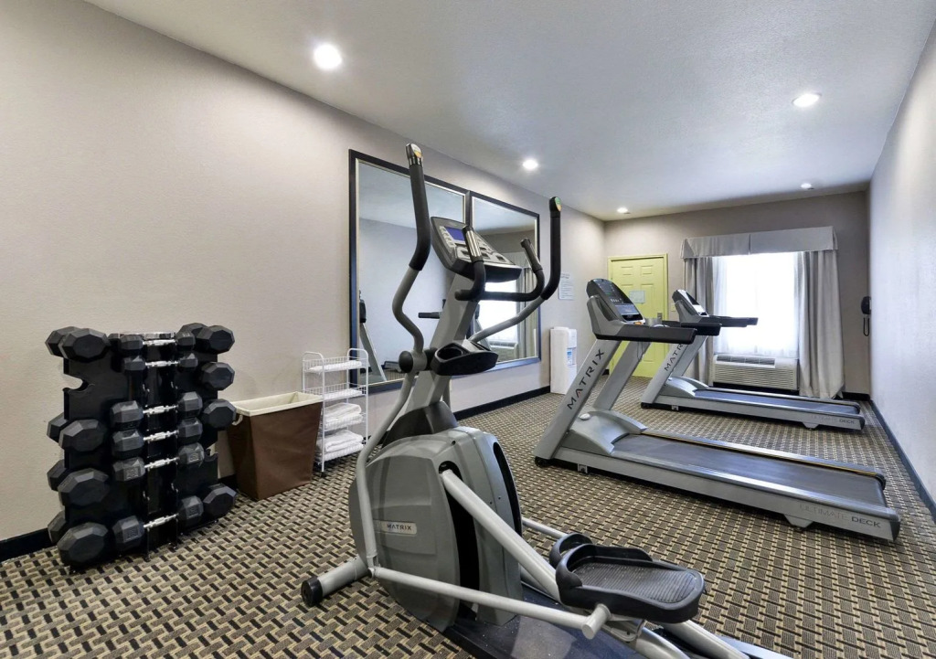 Scottish Inns & Suites