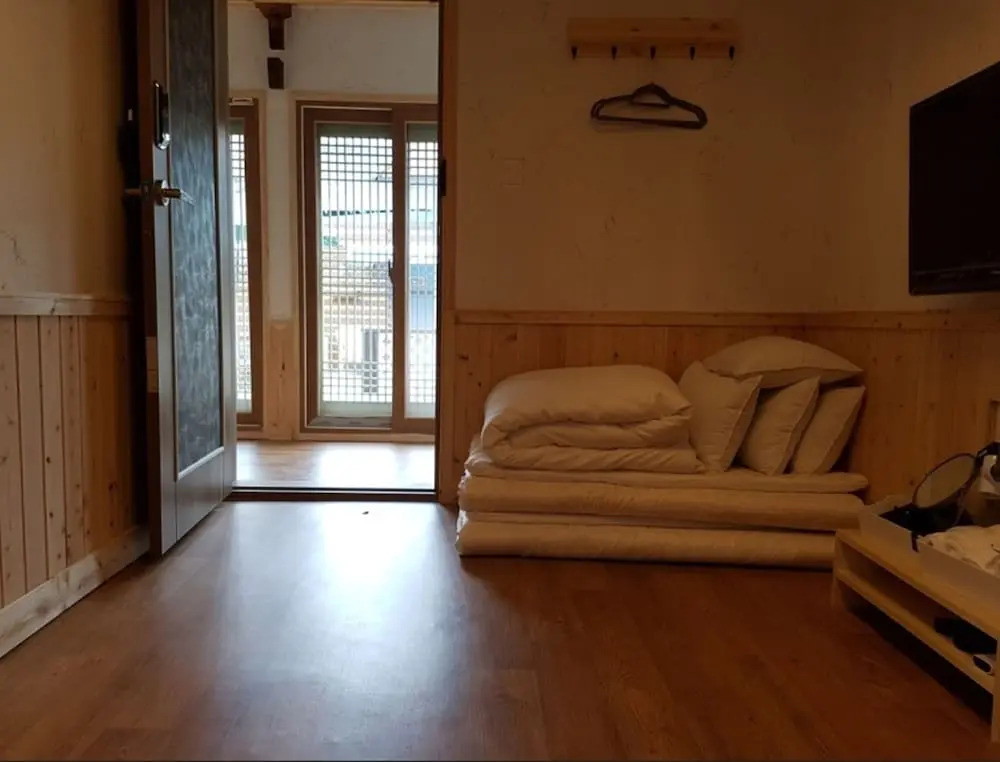 Damso 2nd Guest House