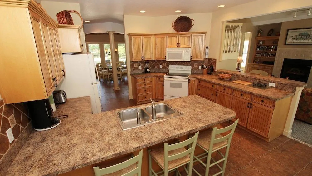 Sandcastle - 5 Br Home