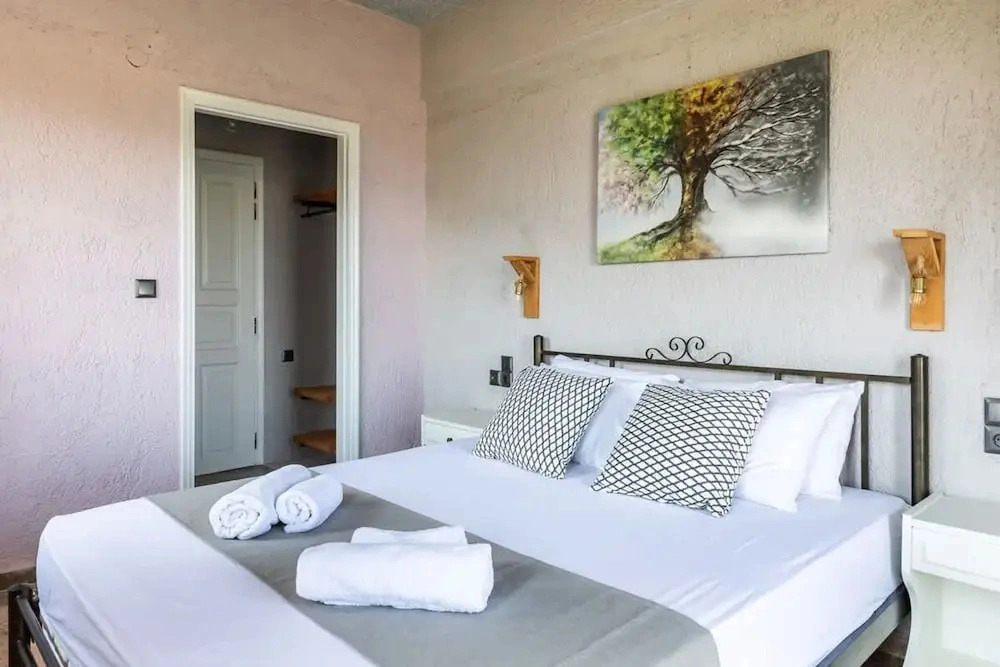 Persephone Seaview Room - Ariadne Skopelos Getaway