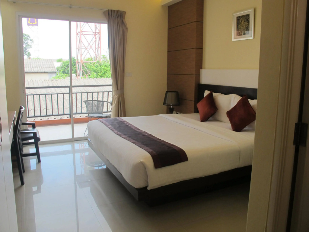 Phuket Jula Place