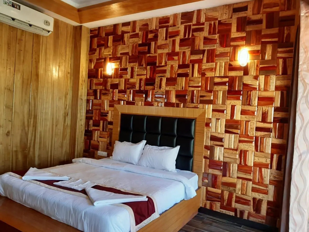 Reef Valley Resort
