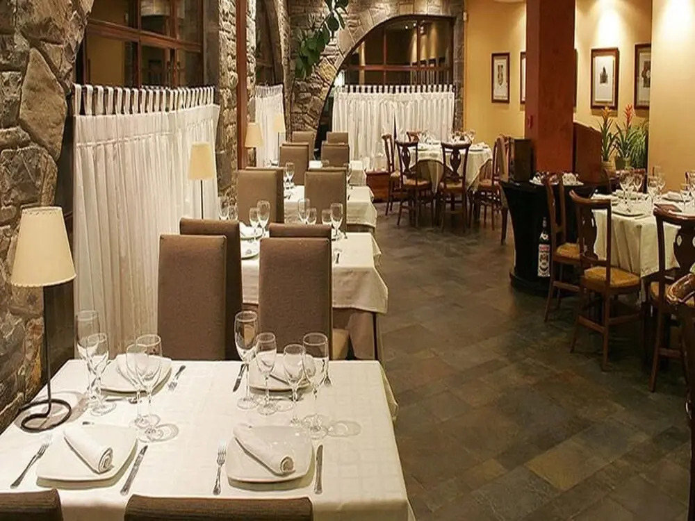 Hotel Casbas