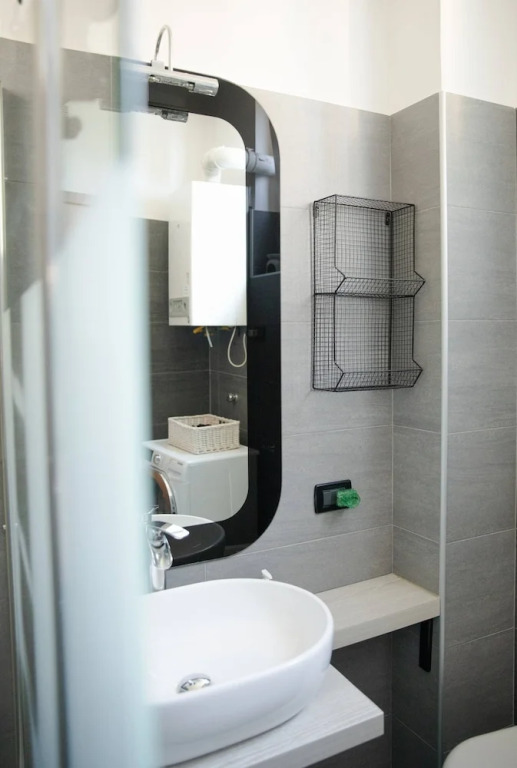 Arty Colourful Flat Close to Campus Bocconi - by Beahost Rentals