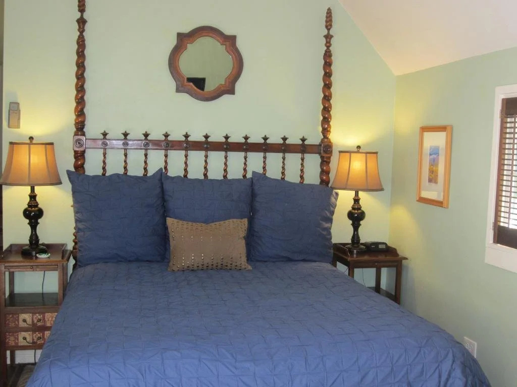 Edgemere Cottages