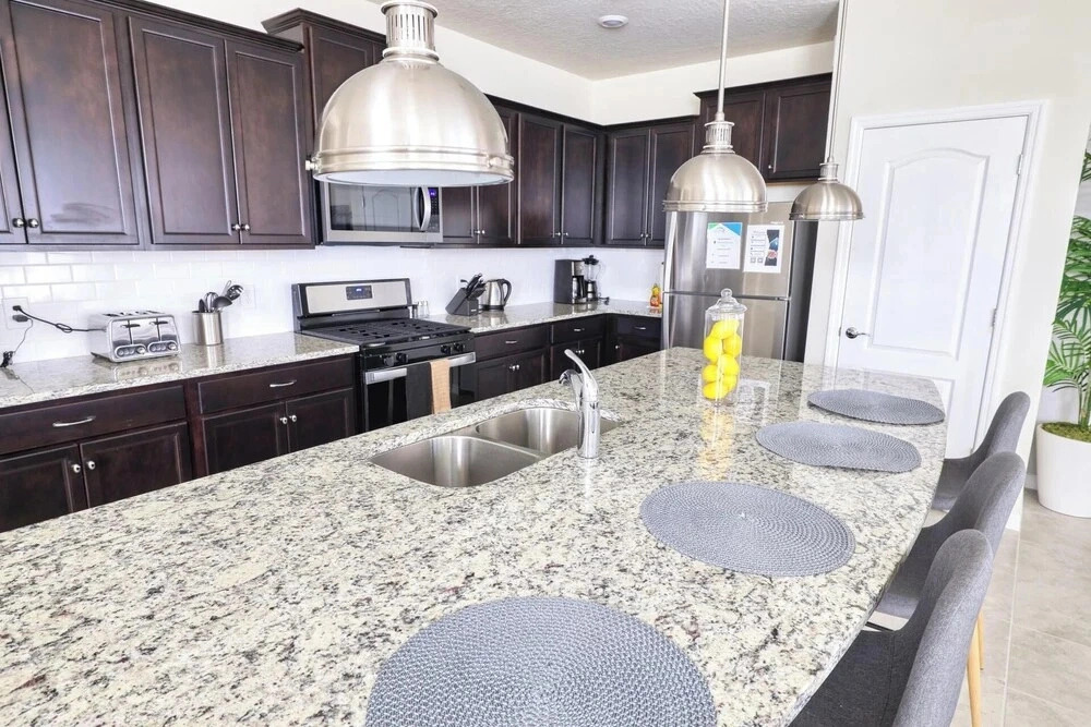 5 Bed Luxury Solterra Resort Holiday Home