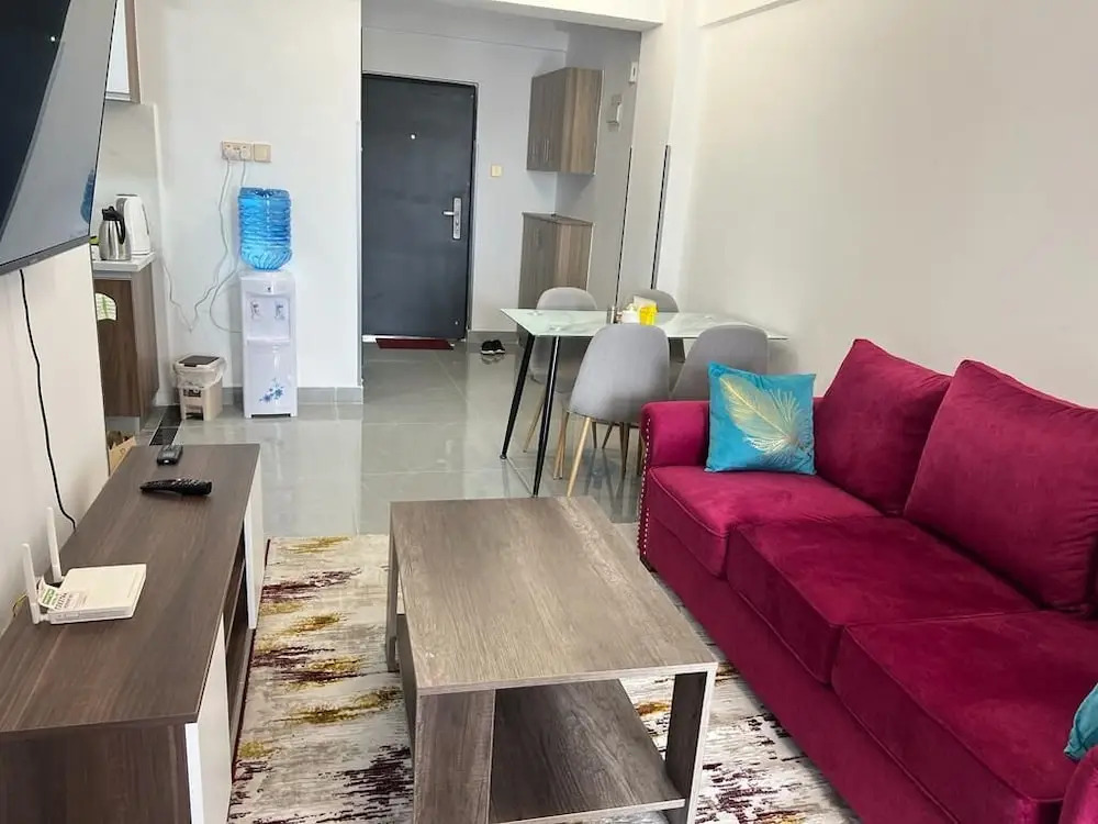 Lux Suites Valley Heights Apartments