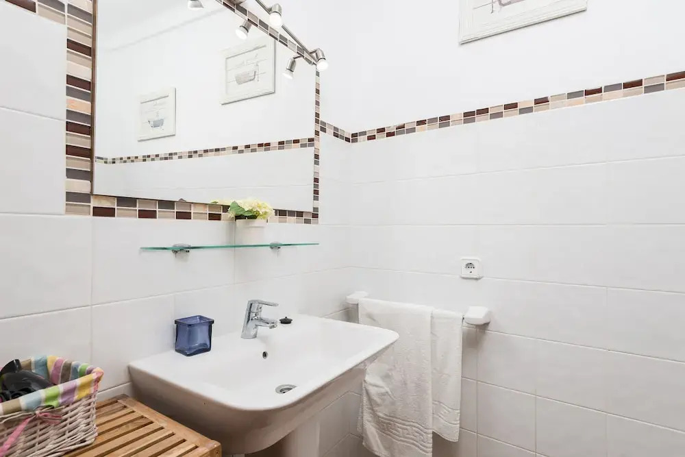H Rreo in Campos With 3 Bedrooms and 2 Bathrooms