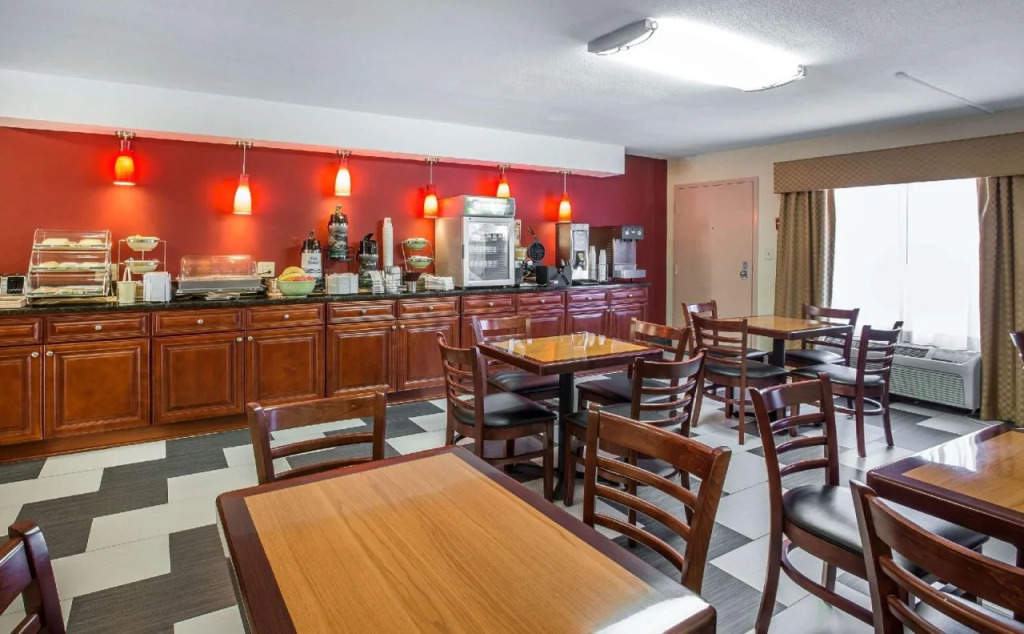Quality Inn Acworth North