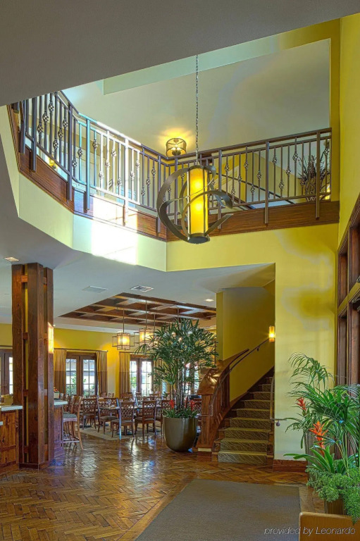 Hotel Abrego