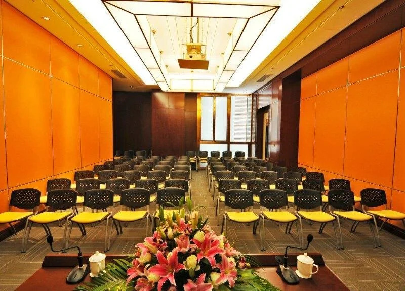 Soluxe Hotel