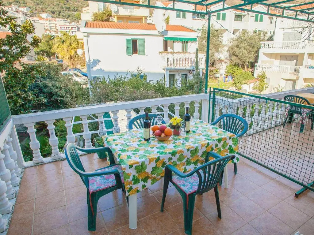 Apartments Adria