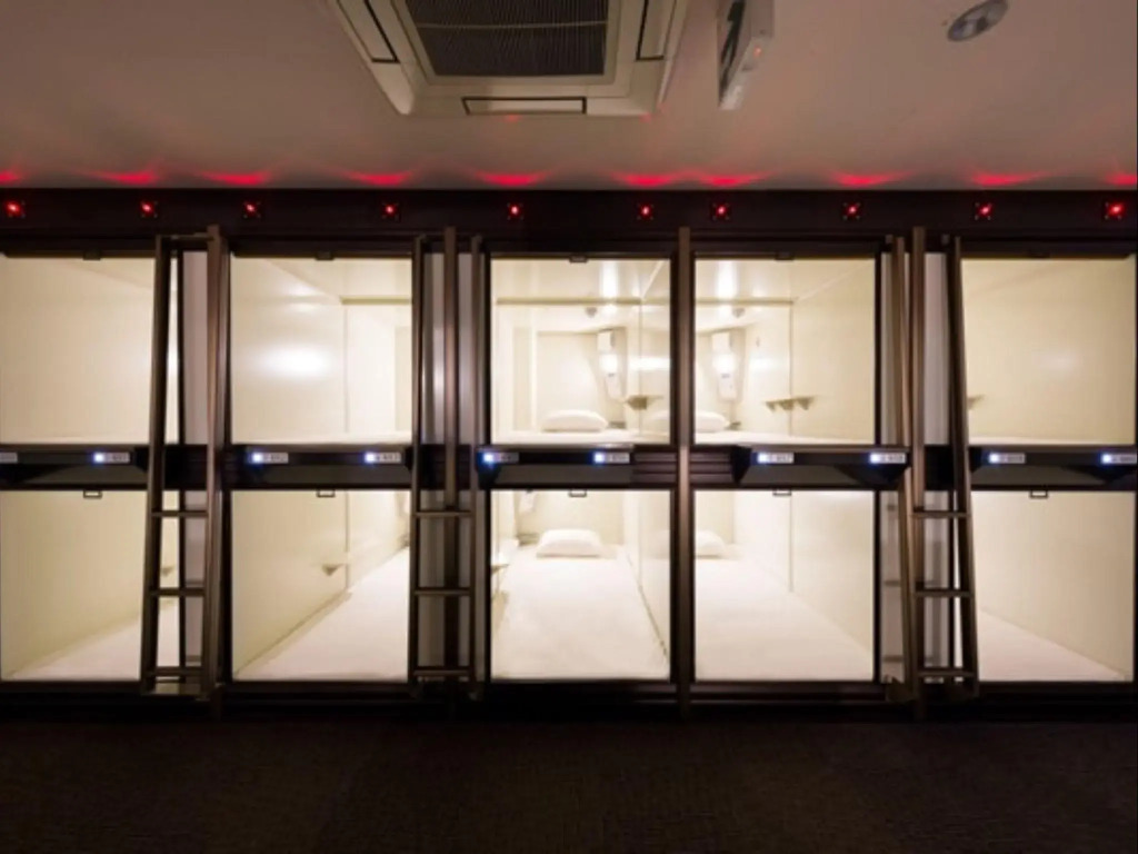 Capsule Hotel Cube Hiroshima