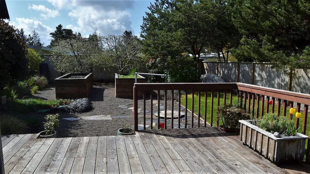 226 RIDGE Dr