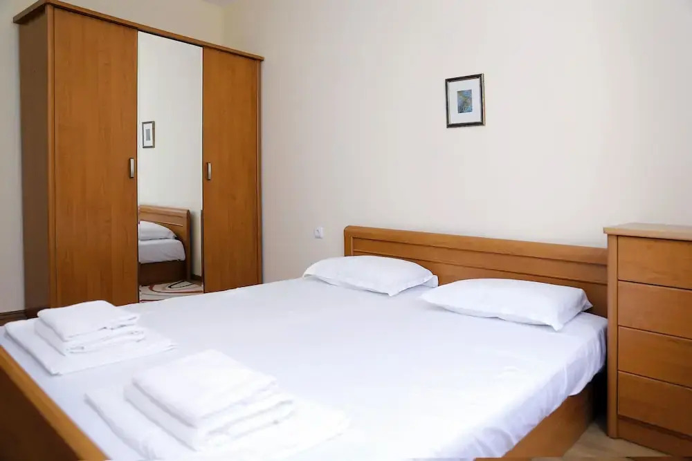 Sea Garden Apartment