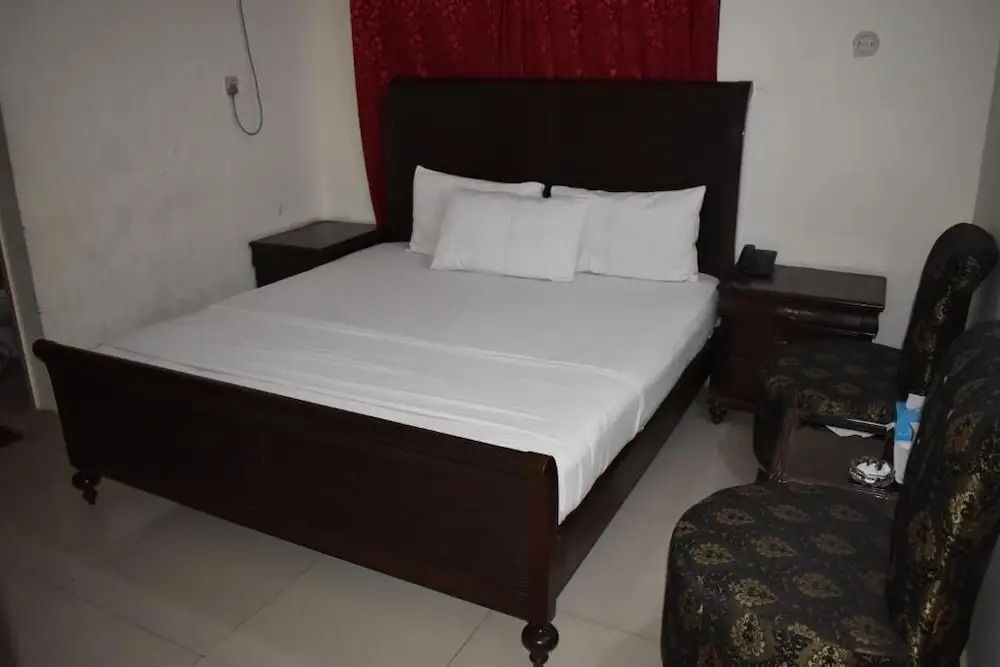 Hotel Basaira