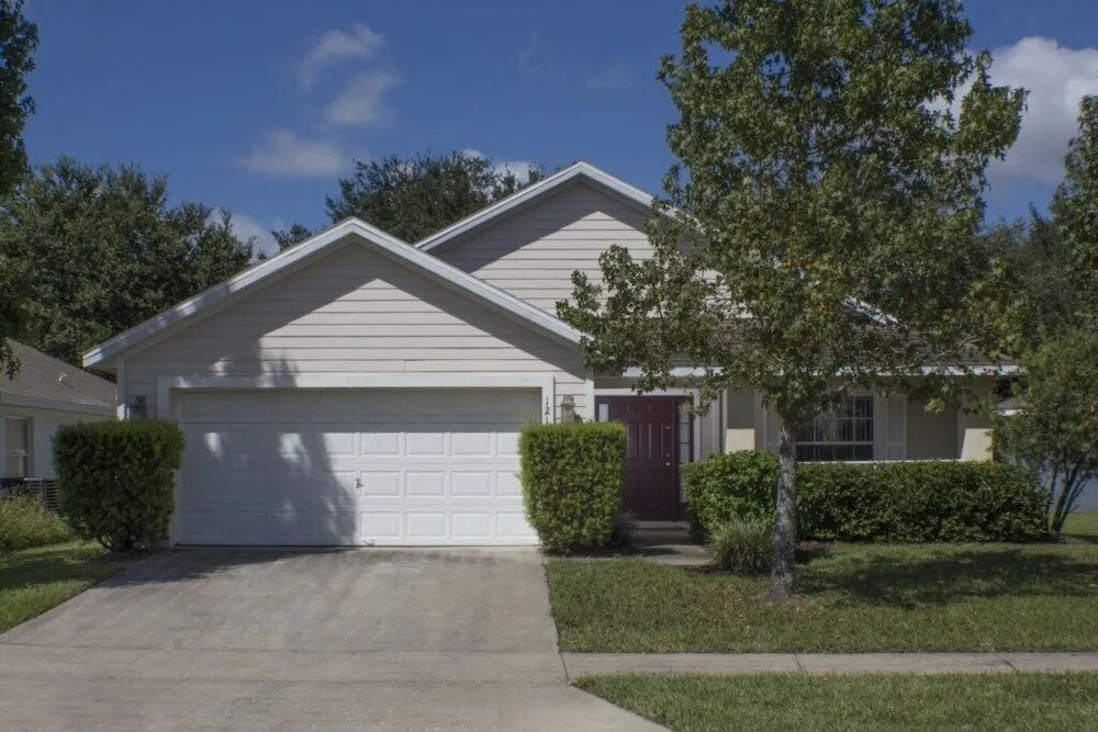 Floridian Escape Private Pool Near Disney! 4 Bedroom Home