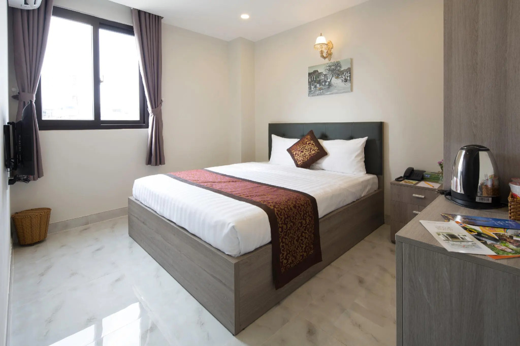 Green Star Hotel
