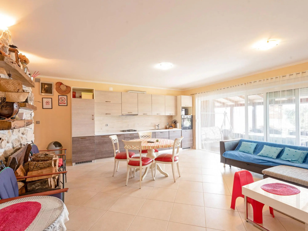 Holiday Home Mandre near Stunning Beaches