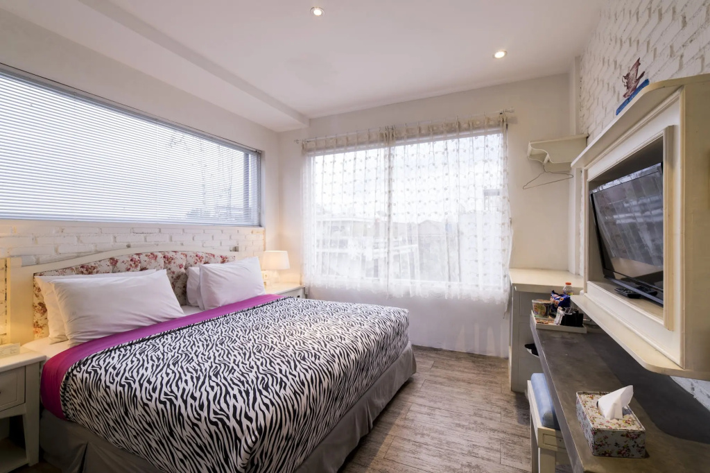 Summerbird - Bed and Brasserie