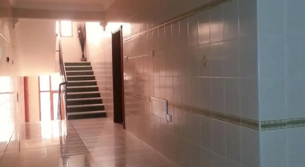 Jarzez Hotel Apartments Al Hail