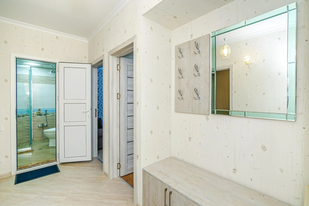 City Centre 3 Room Lux House