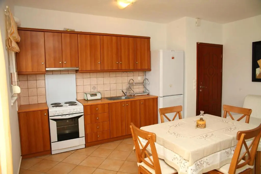 Apartment in Theologos