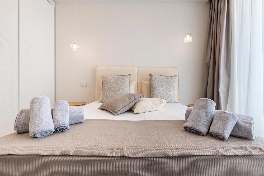 3072 Perla Saracena Luxury Suites - Matrimoniale con Patio Esterno by Barbarhouse