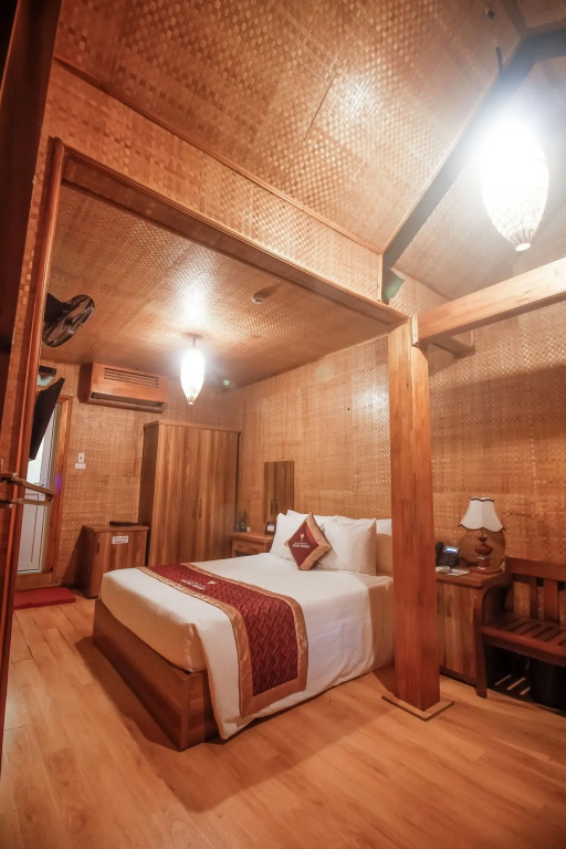 Thung Nham Resort