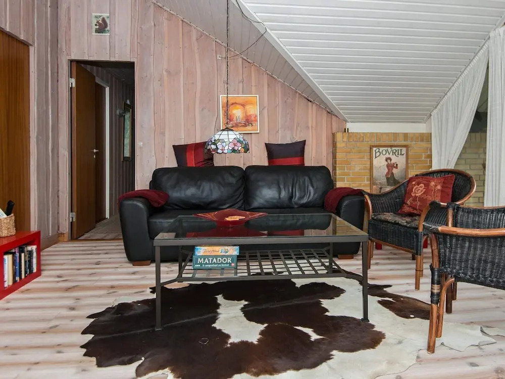 6 person holiday home in Ebeltoft