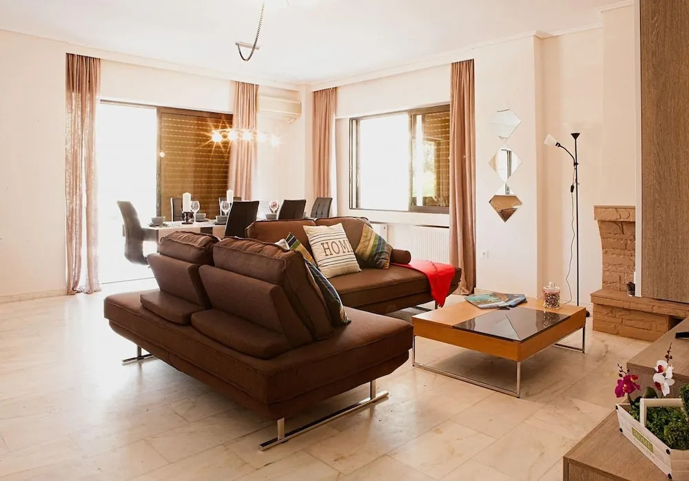 Aries-glyfada City Center Apartment
