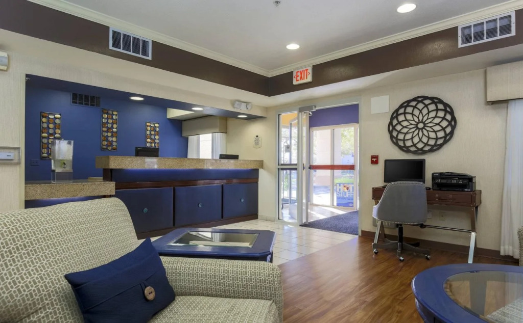 Fairfield Inn by Marriott Tracy