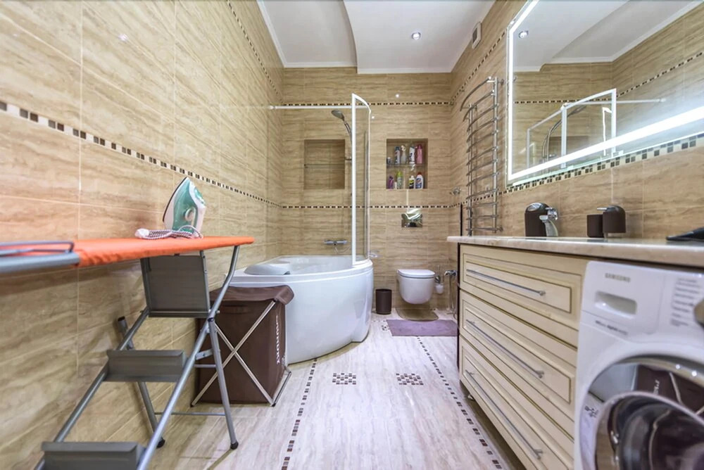 Legrand Apartments