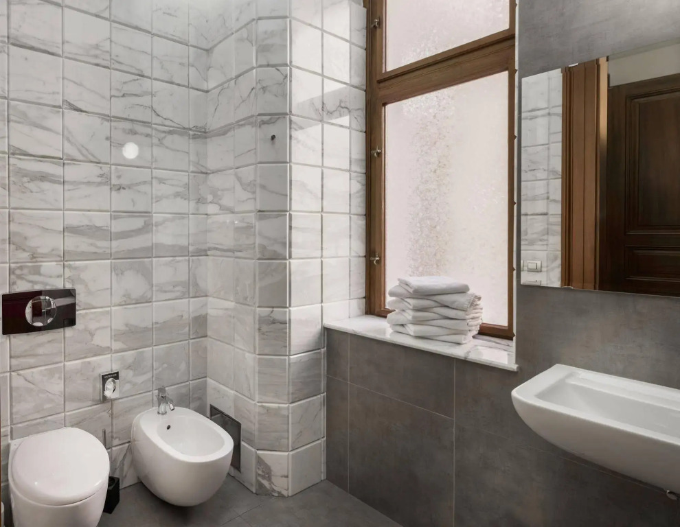 Art House Apartments by Adrez