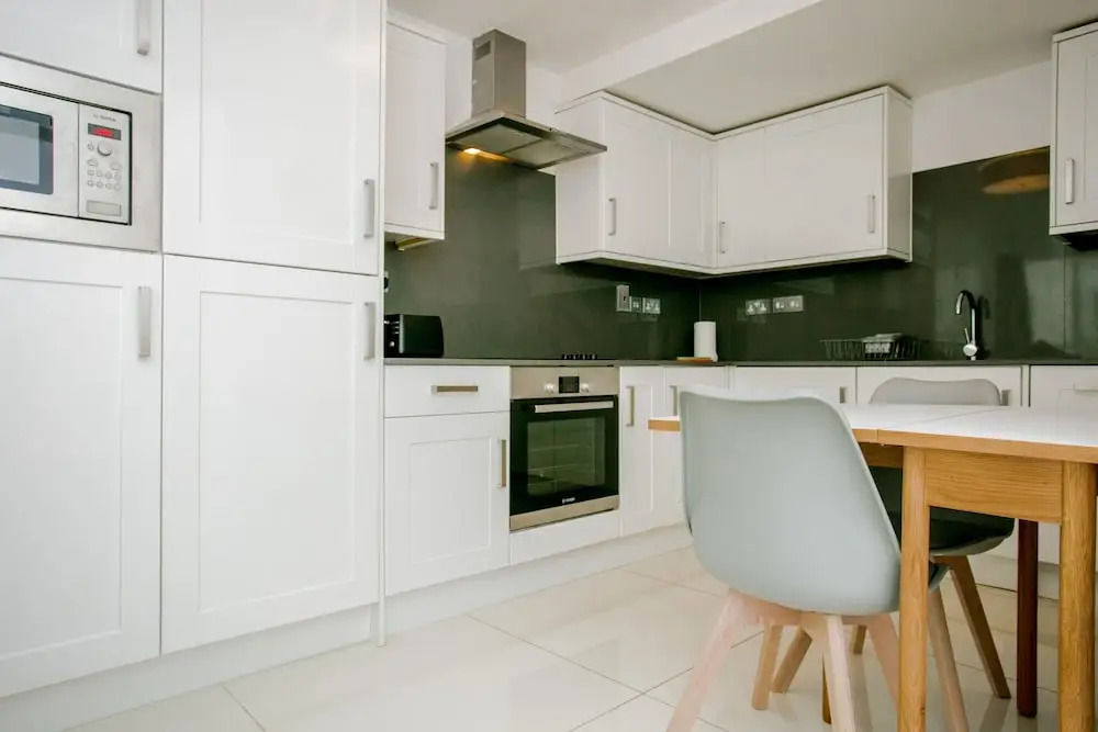 Modern 2 Bedroom Flat In Greenwich