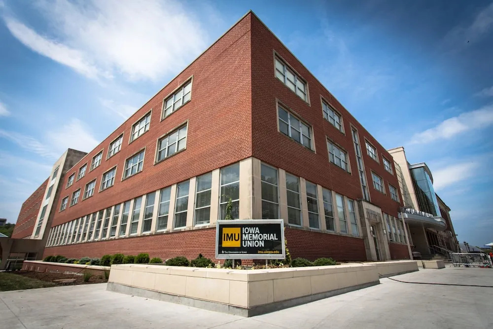 Iowa House Hotel