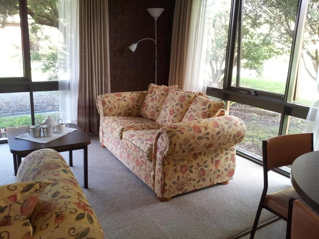 Paradise Court