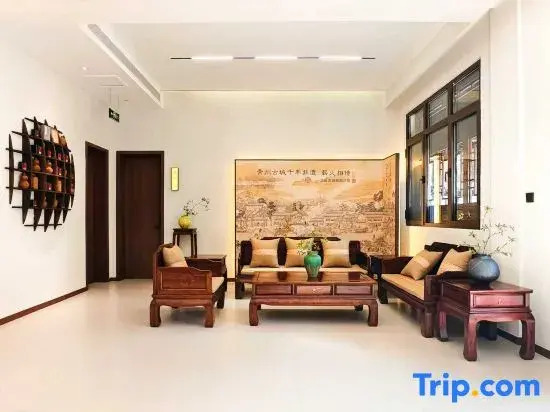 Mingsi Homestay（Qingzhou Ancient Town Branch)