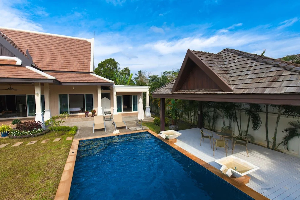 Noksawan Villa by G Estate
