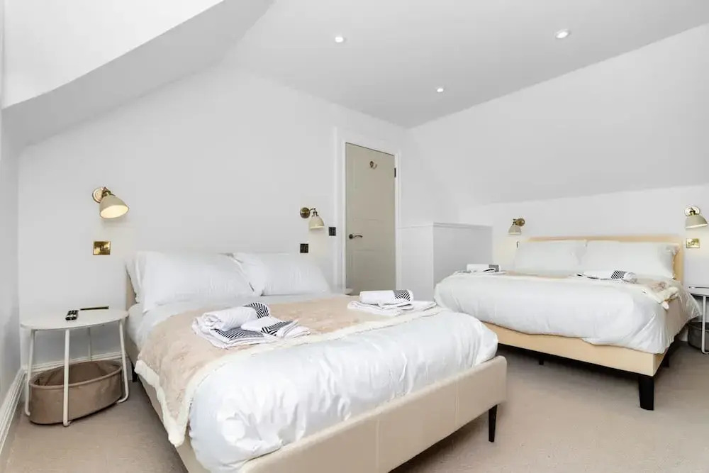 2 Bedroom Cottage-hot Tub-free Parking