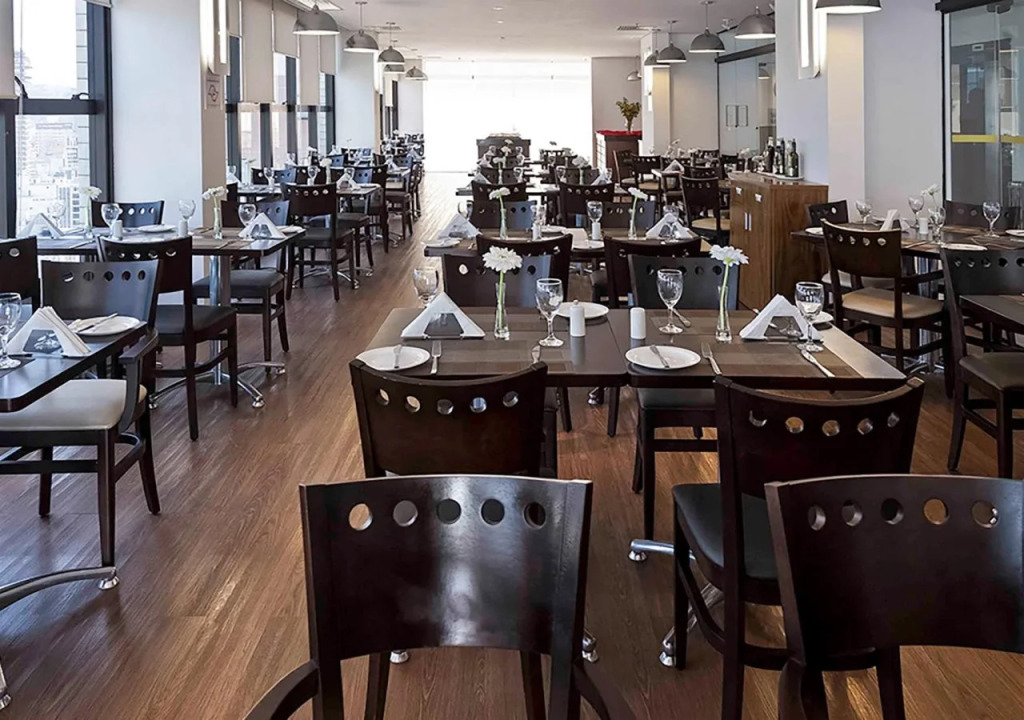 Mercure Santos