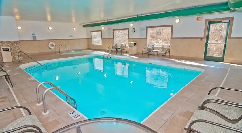 Holiday Inn Express Charleston South