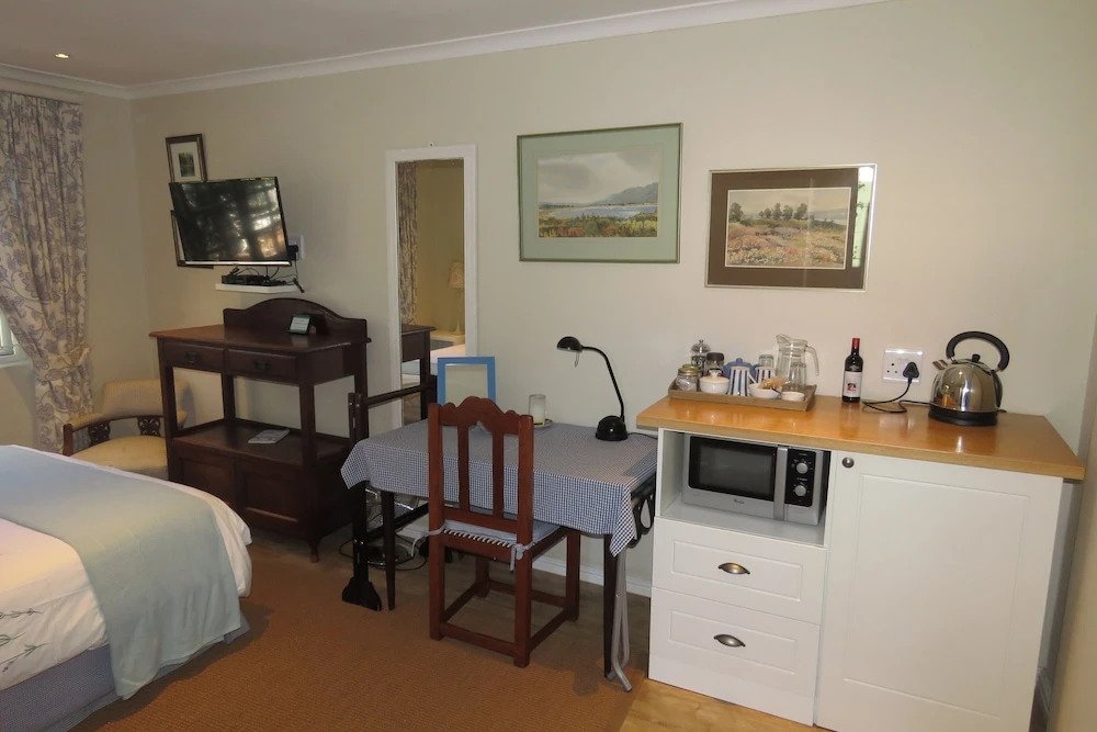The Oval Bed and Breakfast