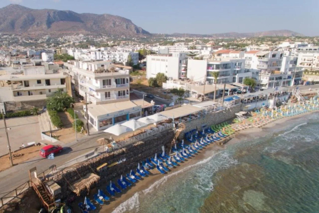 Zorbas Beach Hotel