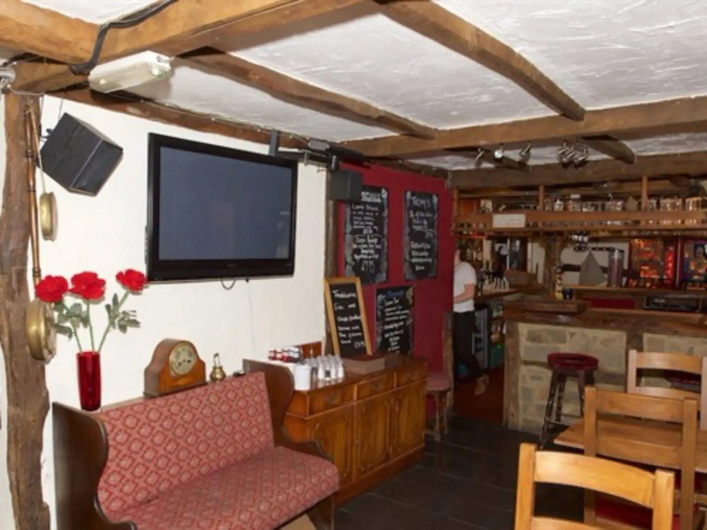The Heath Inn