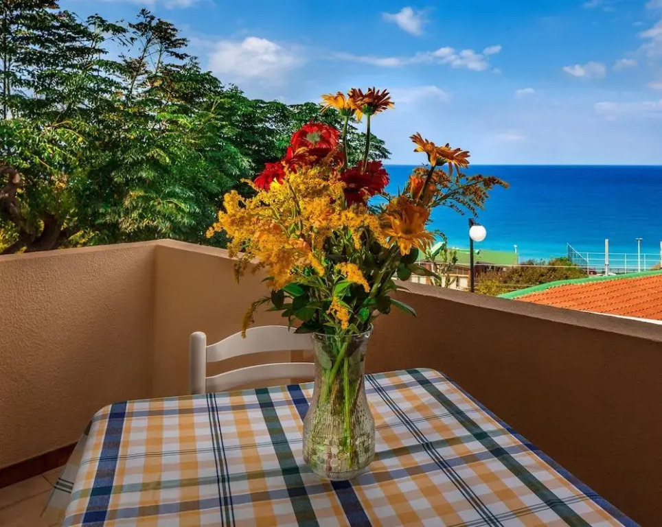 Baia Calavà Hotel e Residence