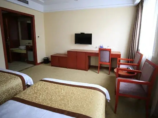 Huangguan Holiday Hotel