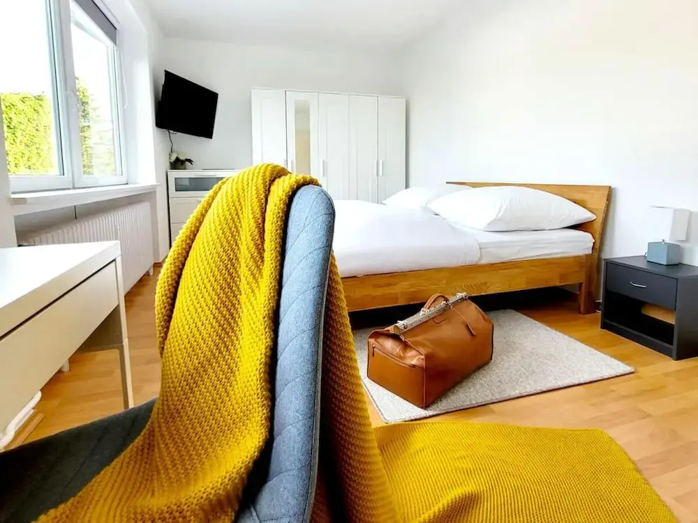 Stylish Apartment With Balcony