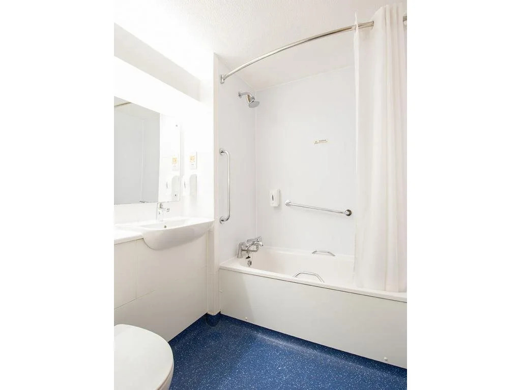 Travelodge Washington A1 (M) Northbound