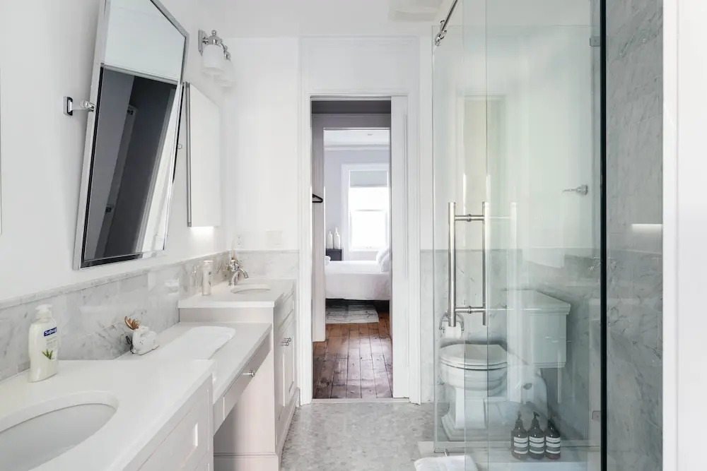 6 Bedroom Townhome Near NYC
